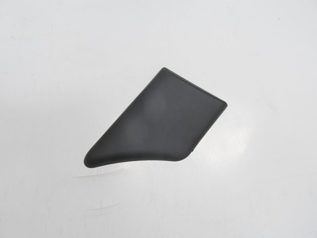 PEUGEOT-PARTNER--96/02;-REAR-FENDER-MOULDING-RH-BLACK-(THIN-TYPE)