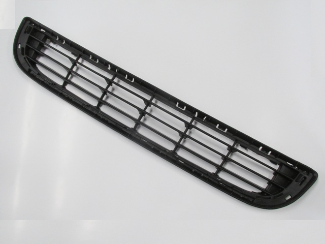 PEUGEOT-PARTNER--TEPEE--12/15;-F.-BUMPER-GRILLE-LOWER-PRIMED-BLACK