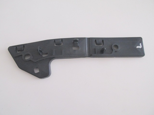 PEUGEOT-PARTNER--VAN--10/18;-FRONT-BUMPER-BRACKET-INSIDE-LH