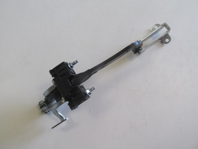 PEUGEOT-BOXER--07/13;-TAIL-GATE-HINGE-RH