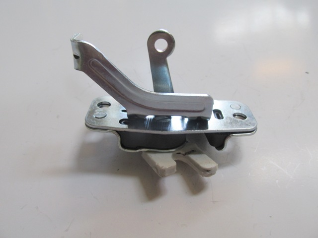 PEUGEOT-BOXER--14/22;-FR/RR-DOOR-LOCK-STRIKER-UPPER-RH