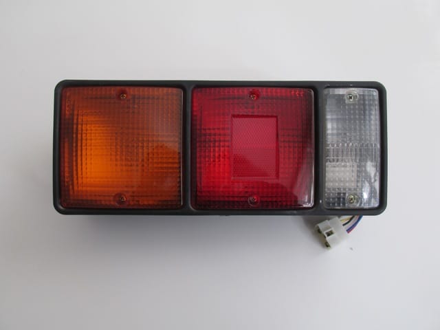 MITSUBISHI CANTER- FE304- 90/97; STOP LAMBASI SOL (SARI/KIRMIZI/BEYAZ) (KÜÇÜK TIP) (FAMELLA)