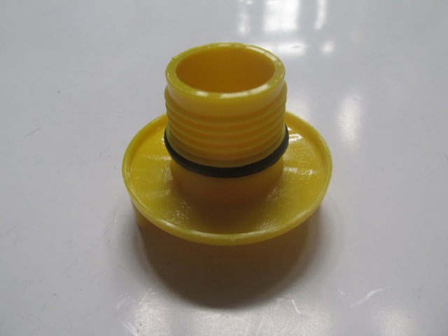 FIAT-PALIO--05/13;-ENGINE-OIL-CAP-(1.3cc-DIZEL)-YELLOW