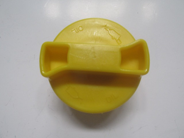 FIAT-ALBEA--05/13;-ENGINE-OIL-CAP-(1.3cc-DIZEL)-YELLOW