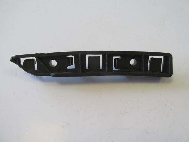 FIAT-EGEA--SD/HB/SW--15/20;-FRONT-BUMPER-BRACKET-UPPER-RH-(FENDER-MOUNTABLE)