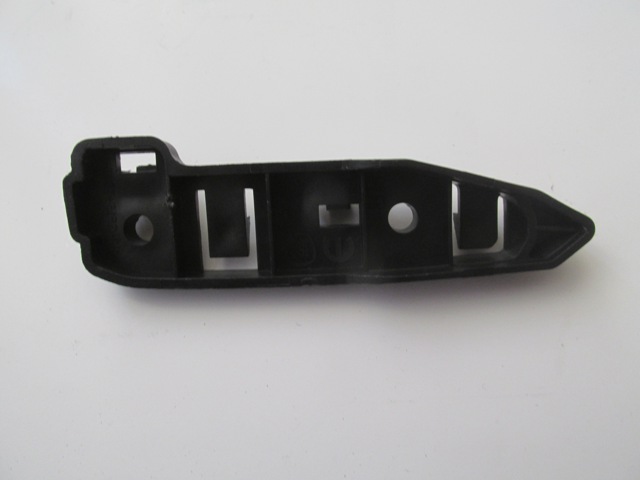 FIAT-EGEA--SD/HB--15/20;-FRONT-BUMPER-BRACKET-LH-(FENDER-MOUNTABLE)