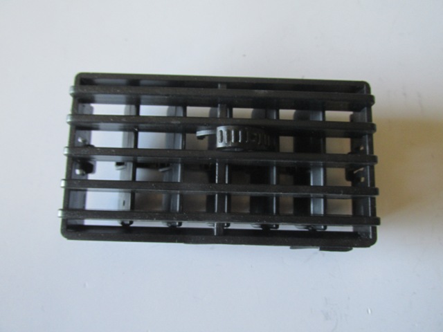 FIAT-TEMPRA--90/99;-HEATER-BLOWING-CENTER-GRILLE-RH/LH-(DIFFUSER)