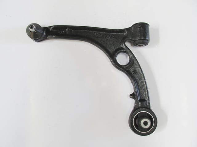FIAT STILO- 03/06; ÖN ALT TABLA SOL ROTİLLİ/BURÇLU (SALINCAK) (14,5mm) (SH)