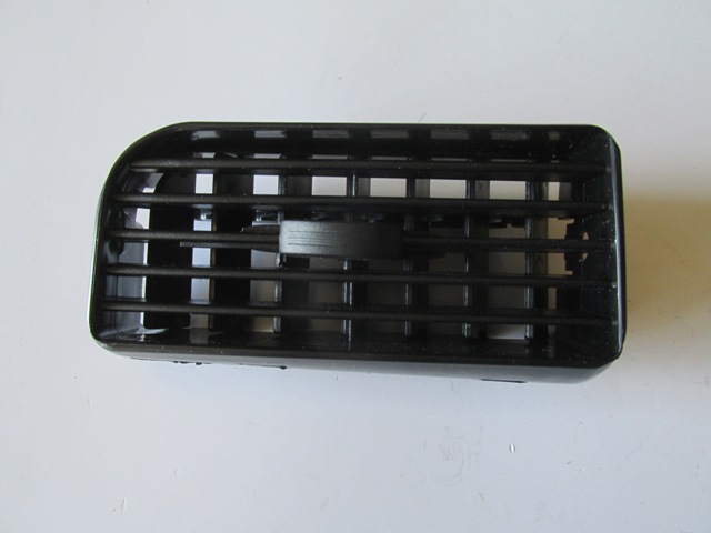 FIAT-LINEA--12/17;-HEATER-BLOWING-CENTER-MIDDLE-GRILLE-LH-(DIFFUSER)