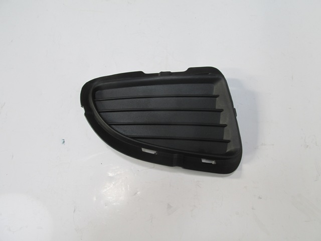 FIAT-GRANDE-PUNTO--06/12;-FOG-LAMP-COVER-RH-BLACK-W/O-FOG-HOLE