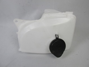 TOYOTA-COROLLA--AE101--93/98;-WINSHIELD-WASHER-TANK-W/O-ENGINE-W/COVER-(ORIGINAL-TOYOTA-TYPE)