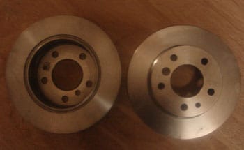 BMW 3 SERI- E36- SD/COUPE- 91/98; ARKA FREN DİSKİ (DÜZ)(ADET) 316İ-)325İ (280X10X75X60,5X5-1)BRAMAX)