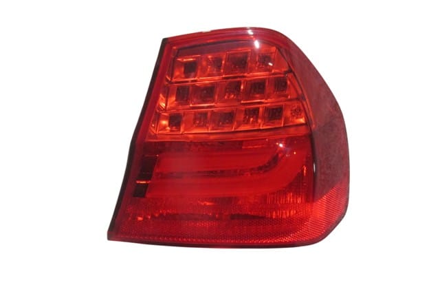(YENİ ÜRÜN!!!)BMW 3 SERI- E90- 09/11; DIŞ STOP LAMBASI SAĞ KIRMIZI (LEDLİ/DUYLU) (LCI) (E MARKLI)