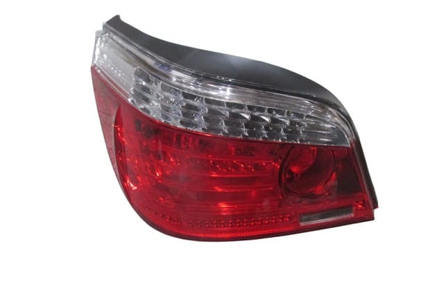 (YENİ ÜRÜN!!!)BMW 5 SERI- E60- 07/10; STOP LAMBASI SOL KIRMIZI/BEYAZ (LEDLİ/DUYLU) (M5) (E MARKLI)