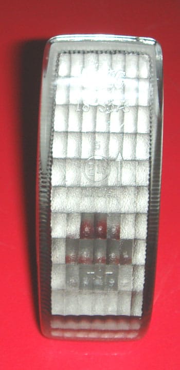 MERCEDES E CLASS- W124- 93/95; ÇAMURLUK SINYALI FÜME SAG/SOL AYNI (ADET) (FAMELLA)