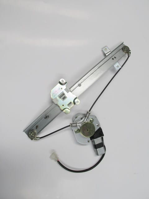 MAZDA 323- FAMILIA- 95/97; ÖN CAM KRİKOSU SAĞ ELEKTRİKLİ/MOTORLU (HUSHAN)