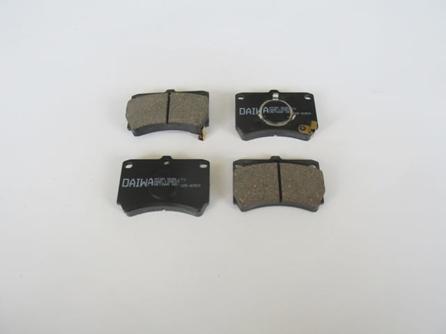 MAZDA 323- FAMILIA- 95/97; ÖN FREN BALATASI (DISK)(91.7X57.5X15)(DAIWA)