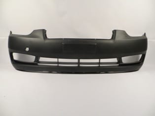 HYUNDAI ACCENT- ERA- 06/12; ÖN TAMPON (SİS DELİKLİ TAMPON PANJURLU BAĞLANTI AYAKLAR KIRIK)