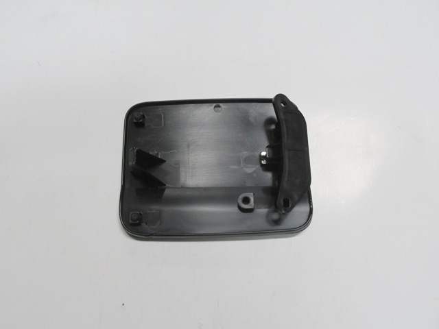 HYUNDAI-ACCENT--ERA--06/12;-FUEL-CAP-OUTER