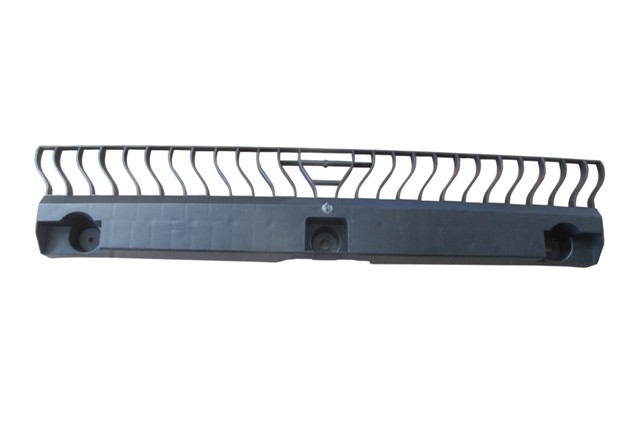 MG- HS- 24/25; ÖN TAMPON BAĞLANTI BRAKETİ ORTA (TW)