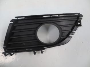 OPEL CORSA- C- 04/06; SİS LAMBA KAPAĞI SOL SİYAH (DELİKLİ) (TW)