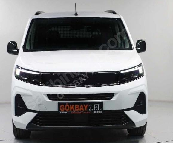 OPEL COMBO- 24/25; ARAÇ BİLGİLERİ VE RESİMLERİ