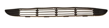 FORD FOCUS- SD/HB- 98/01; ÖN TAMPON PANJURU SİYAH SİSSİZ TİP (DÜZ ÇİZGİLİ) (TYG)