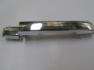 ISUZU D MAX- PICK UP- 12/17; ÖN KAPI DIŞ AÇMA KOLU SAĞ NİKELAJLI (HUSHAN)